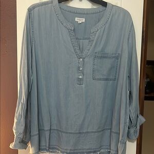 Westbound Light Blue Buttoned Blouse  30" ptp